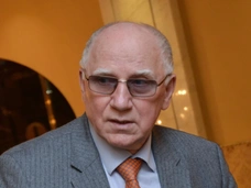 Валерий Баринов: «Ушел бы в монастырь, но не могу отказаться от сцены, аплодисментов и выпивки»