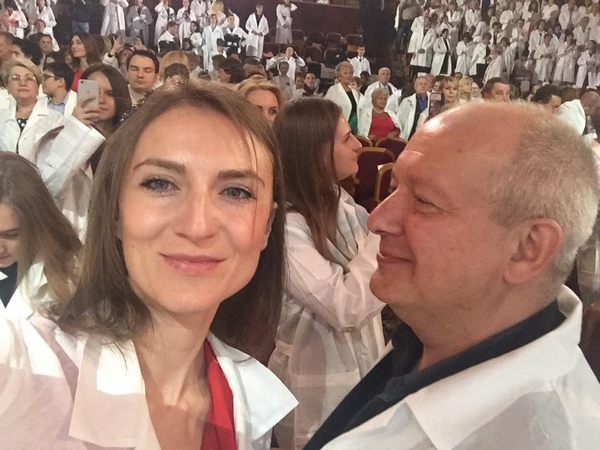 Дмитрий Марьянов женился на Ксении Бик в сентябре 2015 года