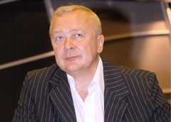 Проханов жалеет о разводе из-за меркантильных женщин: «Привыкают к богатству. Хотел вернуться к супруге»