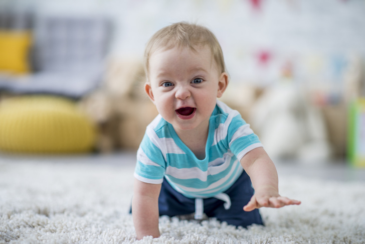 Безопасные игры: чем занять ребенка 6 месяцев от роду