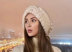 Дочь Анастасии Заворотнюк: «Говорить о маме нет смысла, это очень больно»