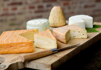 Любить вопреки: 8 самых пахучих сыров в мире