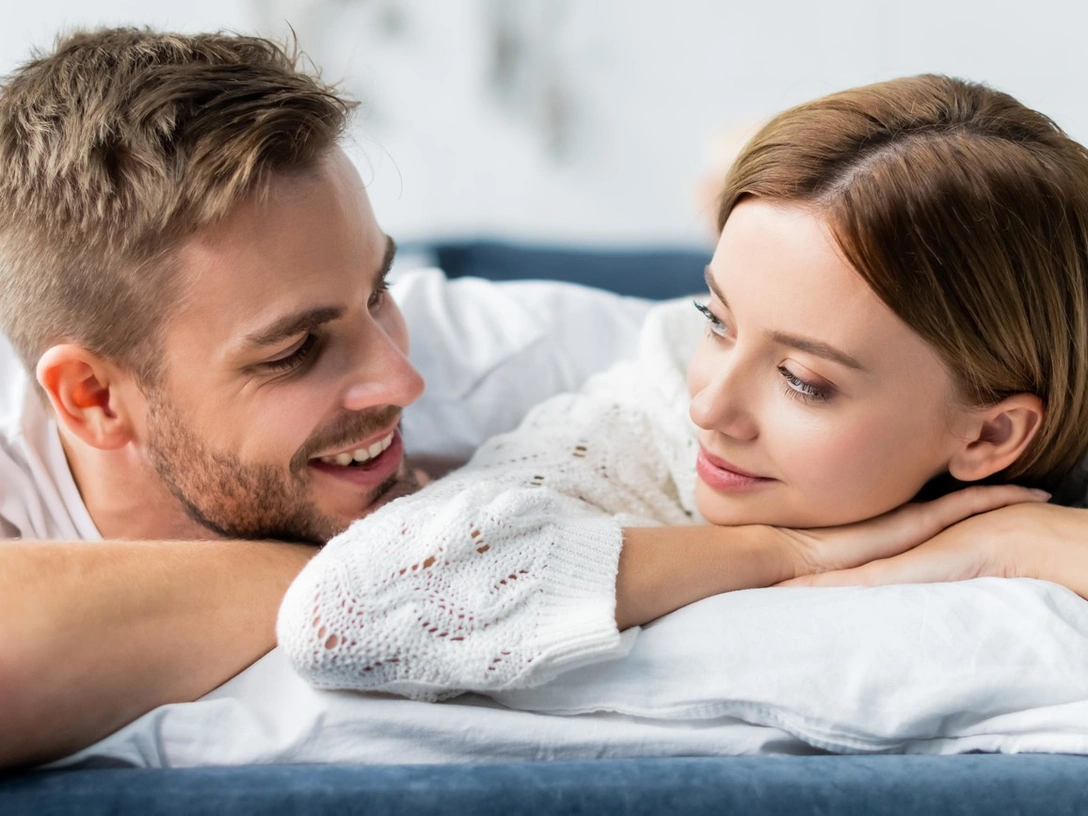 Дружба или любовь: 14 признаков, что ваши отношения могут перерасти во что-то большее | marieclaire.ru