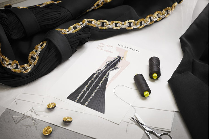 425 часов на создание легенды. Что нужно знать о платье Louis Vuitton для Николь Кидман?