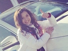 Аделина Сотникова и Юлия Липницкая получили по белому «мерседесу»