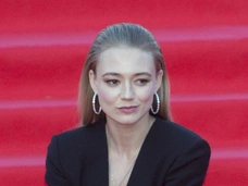 Оксана Акиньшина нахваливает работу Козловского после слухов о романе: «У Дани могут даже белки играть»