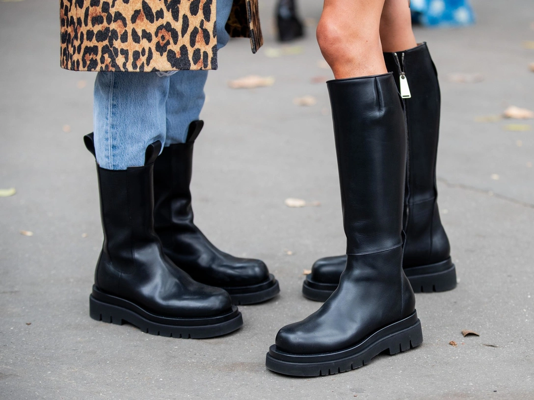 Стильно или смешно: 5 модных пар обуви, которые подойдут далеко не всем | marieclaire.ru