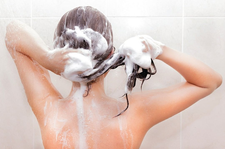 Зачем смешивать шампуни и как правильно это делать 🧴