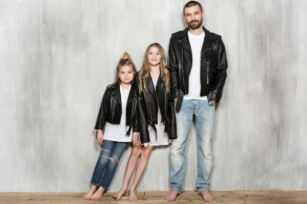Владимир Кристовский с детьми в одежде бренда KETIone