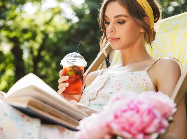 Что читать этим летом: 10 отличных книг на любой вкус