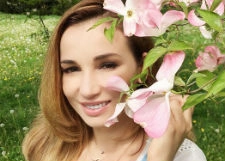 На свадьбе Анфиса Чехова пообещала подарить мужу двоих детей