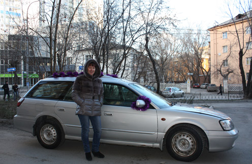 Самой большой проблемой таксиста Ольги Леоновой в Новый год становится отсутствие наличности у клиентов