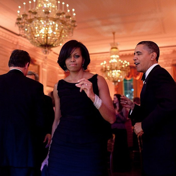 Барак Антуанетта: американцы критикуют Обаму, из-за вечеринки которого началась новая волна ковида