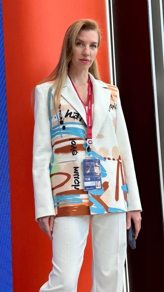 Самые модные женщины России: яркие и стильные образы на ПМЭФ-2023, которые вошли в историю