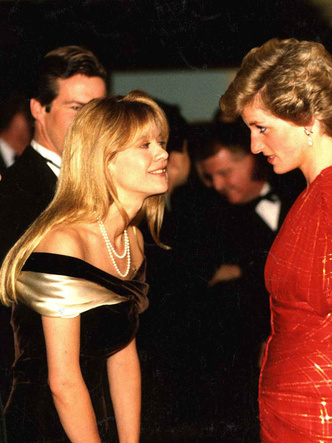 Как звезды одевались на встречи с принцессой Дианой: от скромной Элизабет Тейлор до элегантной Николь Кидман