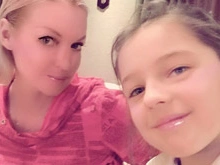 Ариадна Волочкова омолодила себя и маму
