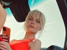 Полина Гагарина в центре скандала! Каскадер обвинила певицу в наглой лжи