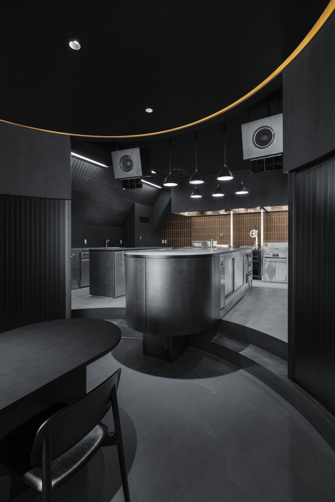 Ресторан и бар Burnside в Токио по проекту Snøhetta