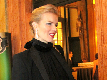 Ева Херцигова (Eva Herzigova)