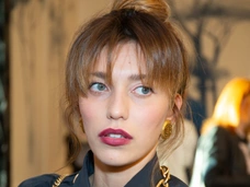 Дедушка Регины Тодоренко умер в ее день рождения