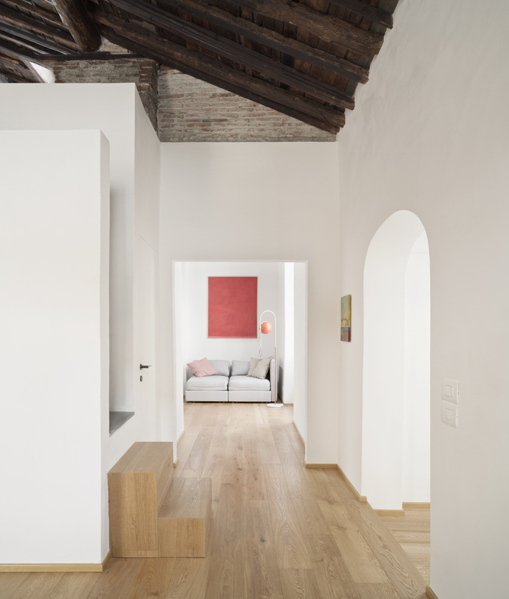 Квартира с террасой в историческом центре Генуи