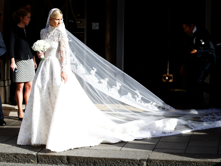 Экономить не пришлось: в чем выходили замуж самые красивые невесты миллиардеров