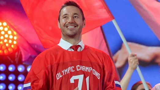 Какой вид спорта в России номер один — футбол или хоккей?