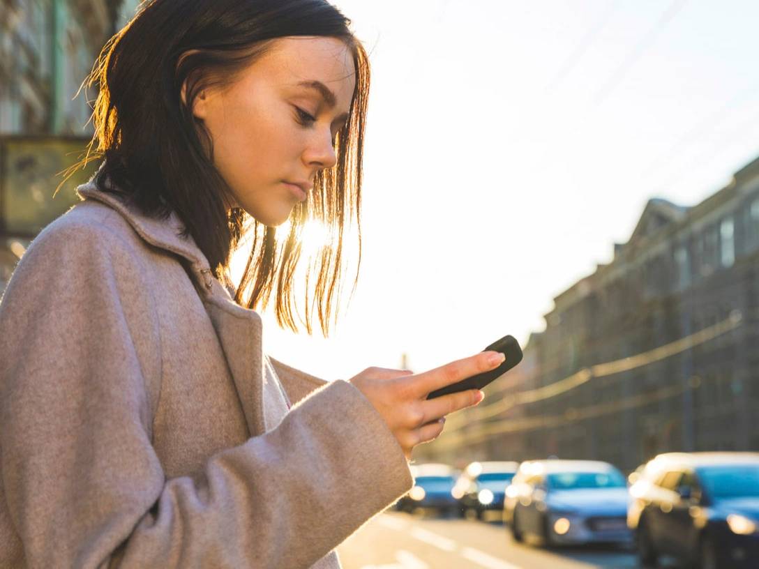 Обманутые ожидания: 5 причин, почему он вам не перезвонил | marieclaire.ru