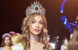 Мотоциклы, путешествия и музыка: чем живет 19-летняя победительница «Красы России»