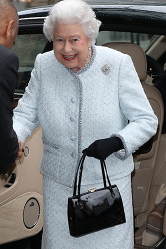 Елизавета II доказала, что является главной иконой стиля Британии