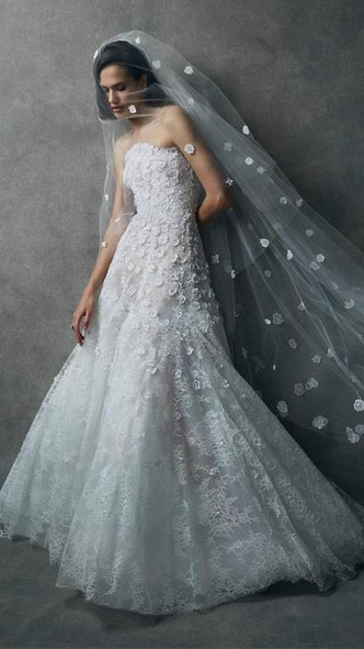 6 самых модных свадебных нарядов на любой бюджет — от комбинации до «платья принцессы»