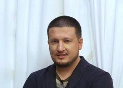 Ренат Агзамов: «В Ларису Гузееву можно влюбиться через 10 секунд знакомства с ней»