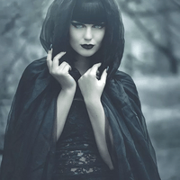 Аватарка Monica