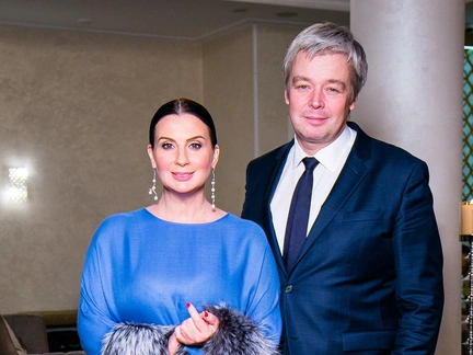 37 лет брака, смерть отца, сестры и матери, ушедшей в монастырь. Семейные секреты и кризисы Александра Стриженова