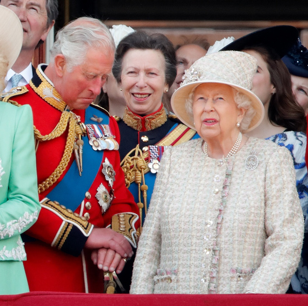 Какой неприятный недуг объединяет Кейт Миддлтон и королеву Елизавету II