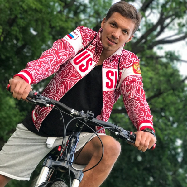 Дмитрий Соловьев | www.starhit.ru