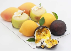 Необычно и вкусно: новая коллекция десертов в кондитерской Cooklinova.pastry