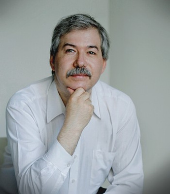 Дмитрий Леонтьев определяет наше достоинство как «готовность принимать последствия своих поступков, быть причиной и связующим звеном в сцеплении событий».