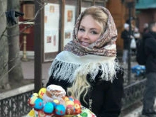 Куличи, цветные яйца и кролики: как Пынзарь, Навка и Галкин отметили Пасху