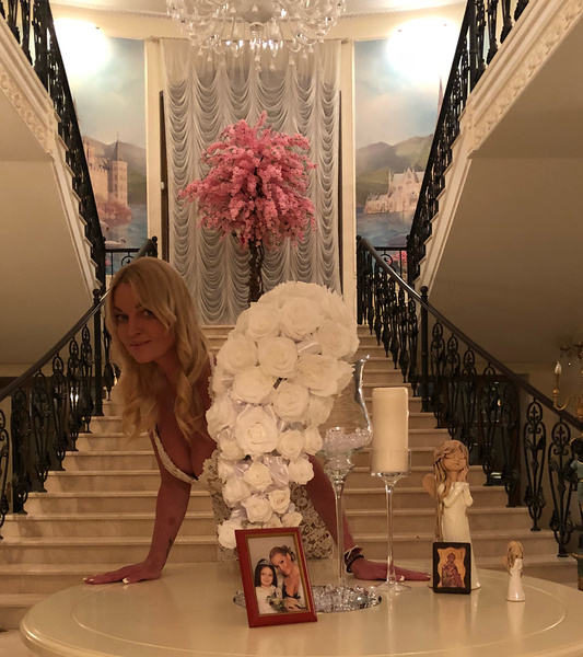 Анастасия Волочкова