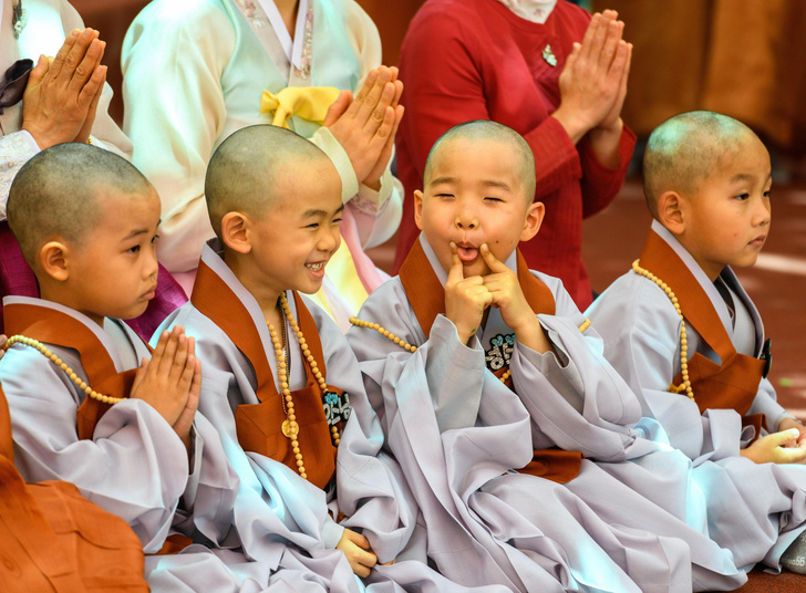В Южной Корее готовятся отпраздновать день рождения Будды