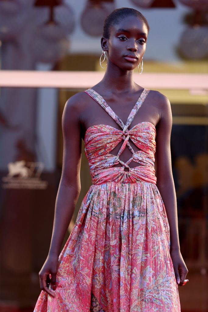 Самое красивое платье Венецианского кинофестиваля: Мати Фолл Диба в Etro