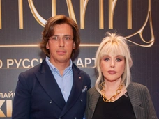 Алла Пугачева вступилась за Максима Галкина*: «Прошу Минюст зачислить меня в ряды иноагентов»