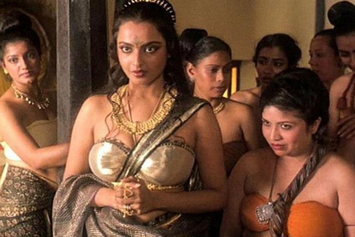 Самые скандальные и эротические моменты в индийском кино