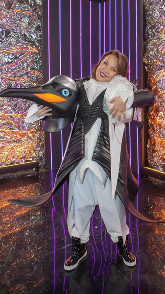Азиза о Пингвине в шоу «Маска»: «Яйцо – это мой нерожденный ребенок, о котором мечтаю всю жизнь»