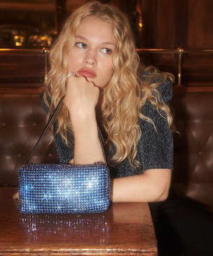 Sparkling winter: сумка с кристаллами и стразами Mango для новогоднего образа
