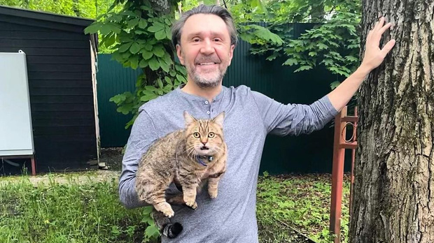 47-летний Сергей Шнуров в третий раз станет отцом