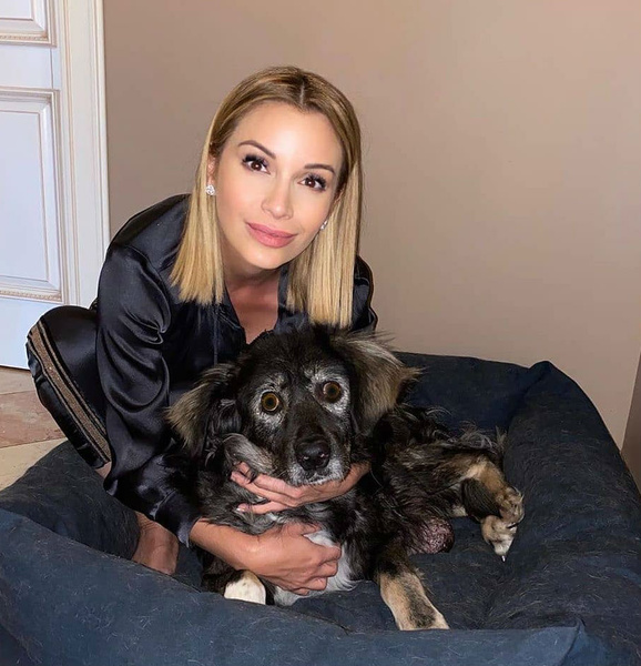 У Ольги Орловой умерла собака, спасенная с улицы