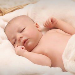 Что на самом деле чувствует ребенок во время родов: 7 удивительных фактов