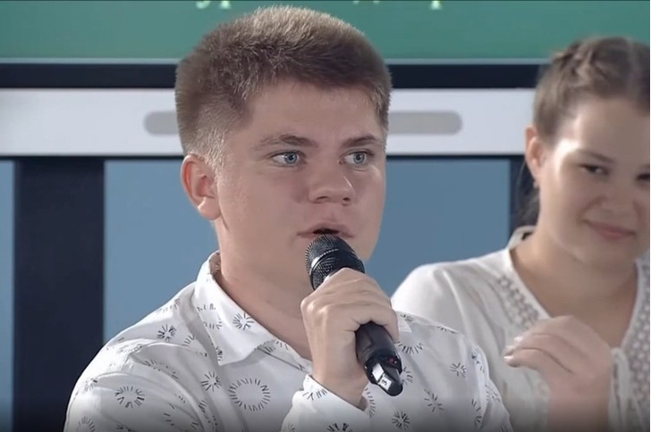 Дмитрий Песков встал на защиту ученика, который поправил Владимира Путина